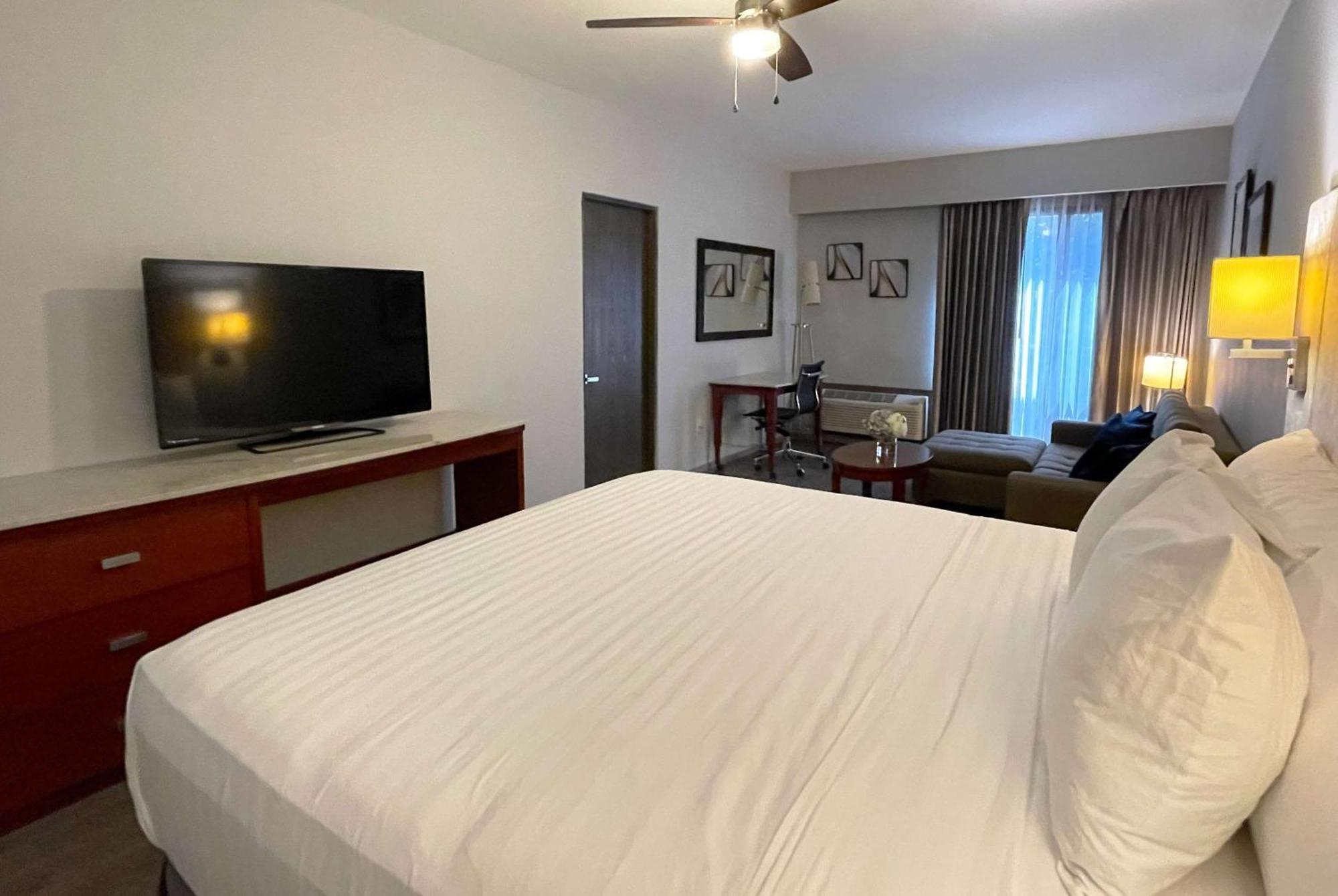 Esplendor By Wyndham Los Mochis Country Place Exterior foto